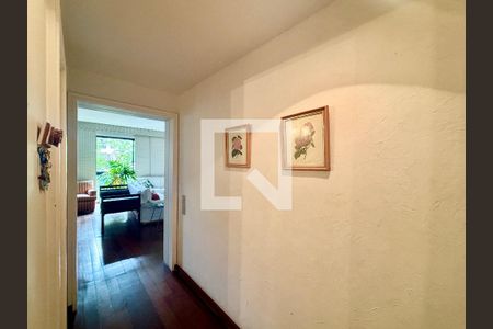 Corredor de apartamento para alugar com 4 quartos, 187m² em Gávea, Rio de Janeiro