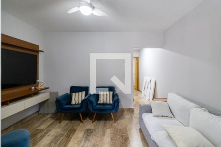 Casa para alugar com 5 quartos, 200m² em Vila Progredior, São Paulo