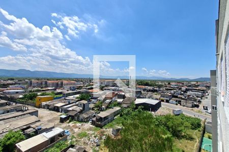 Vista da sala de apartamento para alugar com 2 quartos, 40m² em Vila Sonia, Praia Grande
