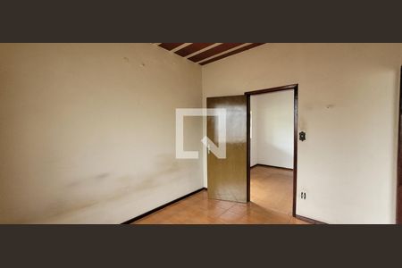 Casa para alugar com 3 quartos, 150m² em Brasiléia, Betim