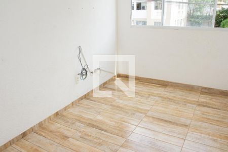 Sala de apartamento para alugar com 2 quartos, 50m² em Cosmos, Rio de Janeiro