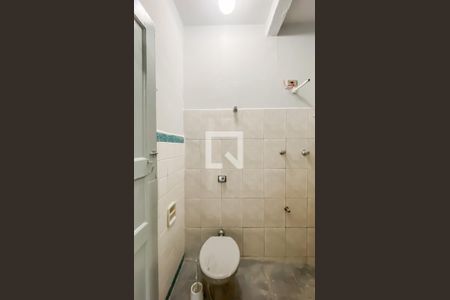Banheiro de casa para alugar com 1 quarto, 39m² em Vila Feliz, São Paulo