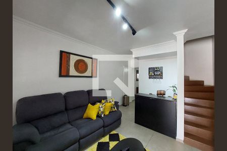 Sala de casa de condomínio à venda com 3 quartos, 110m² em Pedreira, São Paulo
