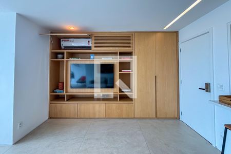 Apartamento à venda com 1 quarto, 82m² em Jardins, São Paulo