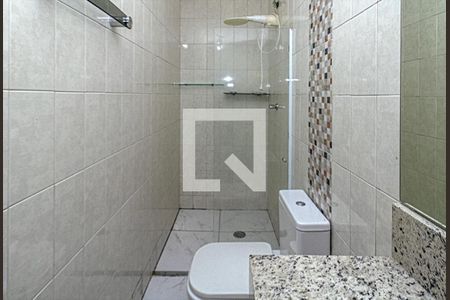 banheiro na suíte_2 de casa para alugar com 3 quartos, 130m² em Vila Brasilina, São Paulo