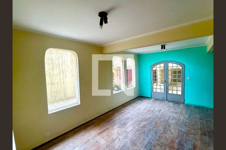 Sala de casa para alugar com 7 quartos, 148m² em Jardim Bom Clima, Guarulhos