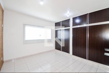 Quarto 2 de casa para alugar com 2 quartos, 298m² em Vila Augusta, Guarulhos