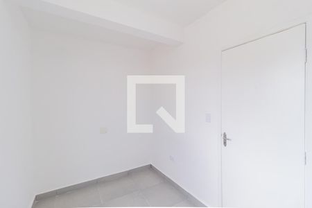 Quarto 1 de casa para alugar com 2 quartos, 125m² em Vila Nossa Senhora Aparecida, Carapicuíba
