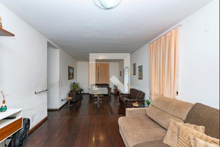 Casa à venda com 3 quartos, 360m² em Alto Caiçaras, Belo Horizonte