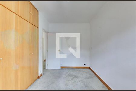 Casa à venda com 3 quartos, 188m² em Chácara Monte Alegre, São Paulo