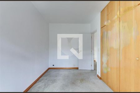 Casa à venda com 3 quartos, 188m² em Chácara Monte Alegre, São Paulo