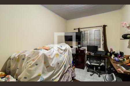 Quarto 2 de casa à venda com 2 quartos, 155m² em Vila Mesquita, São Paulo