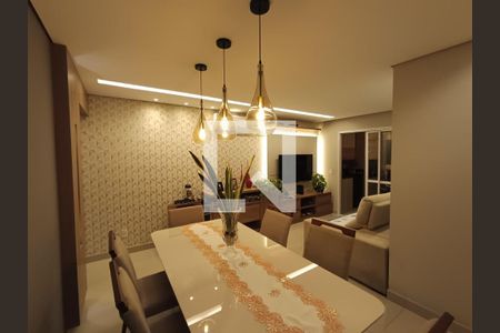 Apartamento para alugar com 3 quartos, 110m² em Centro, Uberlândia