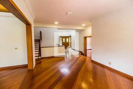 Sala de casa de condomínio à venda com 6 quartos, 650m² em Tamboré, Santana de Parnaíba