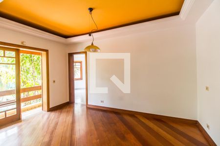 Sala de casa de condomínio à venda com 6 quartos, 650m² em Tamboré, Santana de Parnaíba