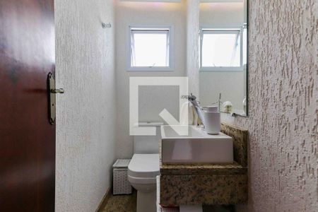 Lavabo de casa à venda com 3 quartos, 170m² em Jardim Ester Yolanda, São Paulo