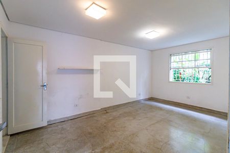 Suite de casa para alugar com 4 quartos, 400m² em Instituto de Previdencia, São Paulo