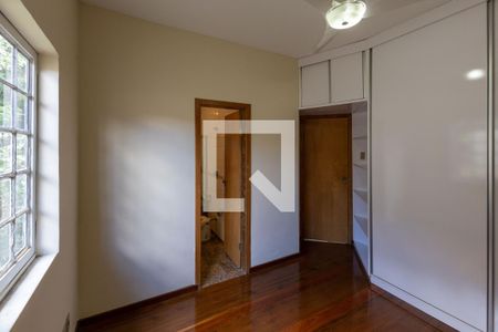 Suíte 1 de casa para alugar com 4 quartos, 200m² em Vila Maria do Carmo, Nova Lima