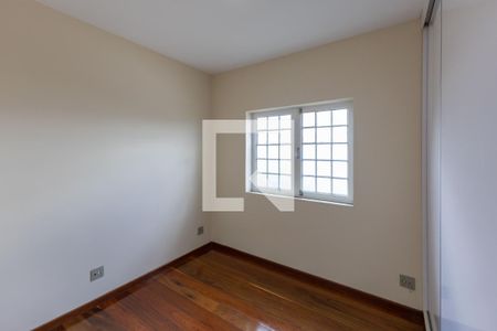 Quarto 1 de casa para alugar com 4 quartos, 200m² em Vila Maria do Carmo, Nova Lima