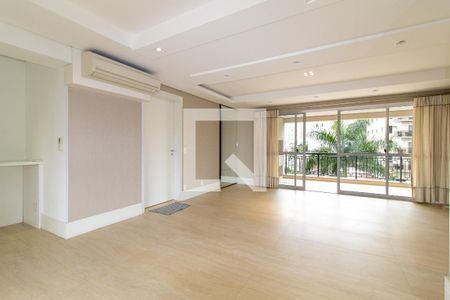 Apartamento para alugar com 3 quartos, 163m² em Cambuí, Campinas