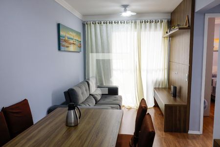 Sala de apartamento para alugar com 2 quartos, 49m² em Jardim Roberto, Osasco