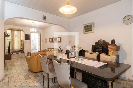 Sala de casa à venda com 3 quartos, 232m² em Morro dos Ingleses, São Paulo