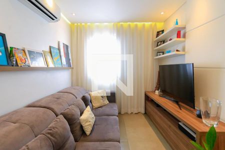 Apartamento à venda com 2 quartos, 57m² em Jardim Esmeralda, São Paulo