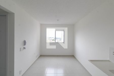 Sala/Cozinha/Área de Serviço de apartamento para alugar com 2 quartos, 34m² em Guaianases, São Paulo