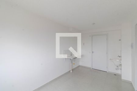 Sala/Cozinha/Área de Serviço de apartamento para alugar com 2 quartos, 34m² em Guaianases, São Paulo