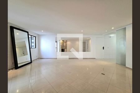 Sala de apartamento para alugar com 3 quartos, 147m² em Moema, São Paulo