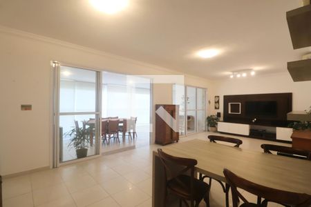 Sala de apartamento para alugar com 3 quartos, 168m² em Parque Enseada, Guarujá