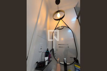 Banheiro de apartamento à venda com 2 quartos, 51m² em Vila Nogueira, Diadema