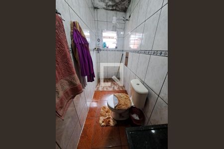 Banheiro - Casa 3 de casa à venda com 3 quartos, 100m² em Aliança, Osasco