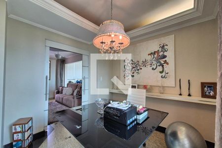 Saleta de apartamento à venda com 4 quartos, 290m² em Fazenda Santa Cândida, Campinas