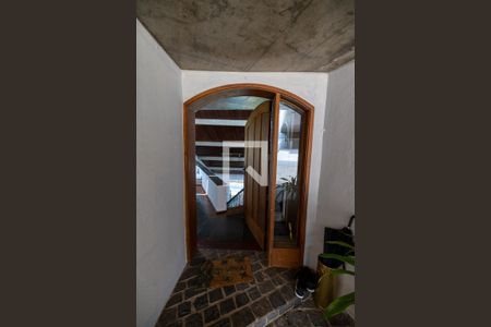 Porta de entrada de casa de condomínio para alugar com 4 quartos, 330m² em Alphaville Residencial Um, Barueri