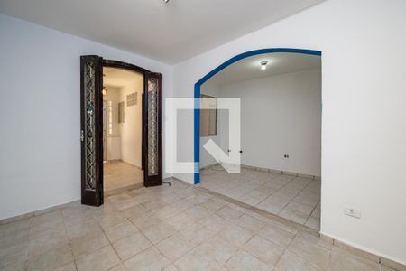 Sala 1 de casa para alugar com 4 quartos, 160m² em Vila Fachini, São Paulo