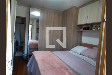 Quarto de casa de condomínio para alugar com 2 quartos, 200m² em Jardim da Gloria, Cotia