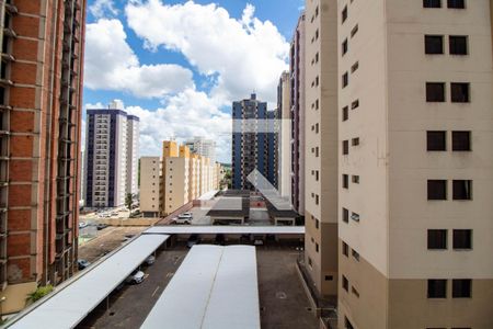 VISTA DA SACADA de apartamento à venda com 3 quartos, 69m² em Chácara Primavera, Campinas