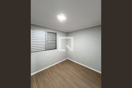 Quarto 1 de apartamento para alugar com 2 quartos, 56m² em Vila Caraguata, São Paulo
