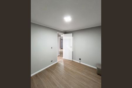 Quarto 1 de apartamento para alugar com 2 quartos, 56m² em Vila Caraguata, São Paulo