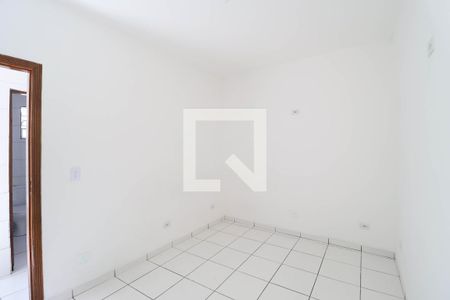 Casa para alugar com 2 quartos, 75m² em Vila Nova Galvão, São Paulo