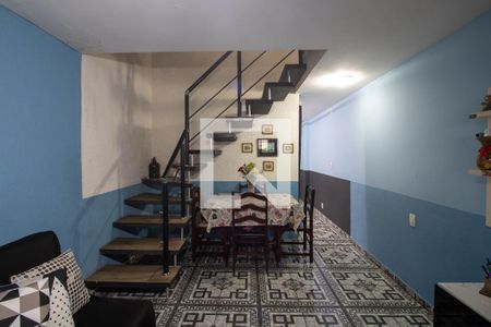 Sala de casa à venda com 5 quartos, 100m² em Vila Silvia, São Paulo