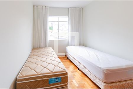 Quarto 2 de apartamento para alugar com 3 quartos, 90m² em Cruzeiro, Belo Horizonte