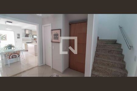 Casa para alugar com 3 quartos, 150m² em Presidente Altino, Osasco