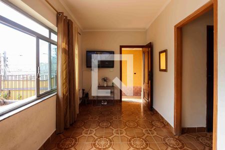 Casa para alugar com 3 quartos, 170m² em Vila Lageado, São Paulo