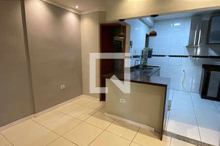 Sala de casa para alugar com 2 quartos, 90m² em Jardim Vinte E Cinco de Agosto, Duque de Caxias