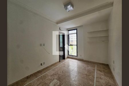 Apartamento para alugar com 4 quartos, 207m² em Pituba, Salvador