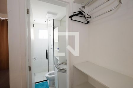 Banheiro de apartamento para alugar com 1 quarto, 31m² em Vila Mazzei, São Paulo