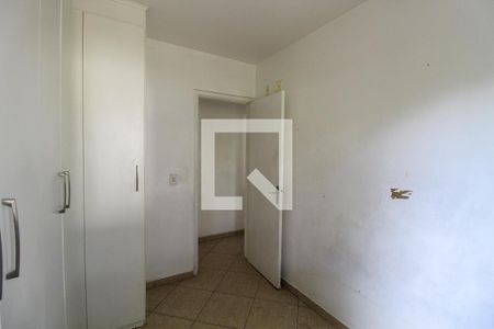 Quarto 1 de apartamento para alugar com 2 quartos, 53m² em Parque Ipe, São Paulo