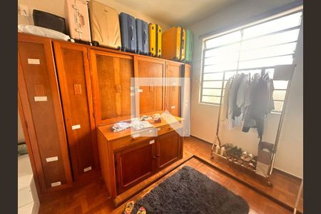 Quarto de casa para alugar com 5 quartos, 322m² em Colégio Batista, Belo Horizonte